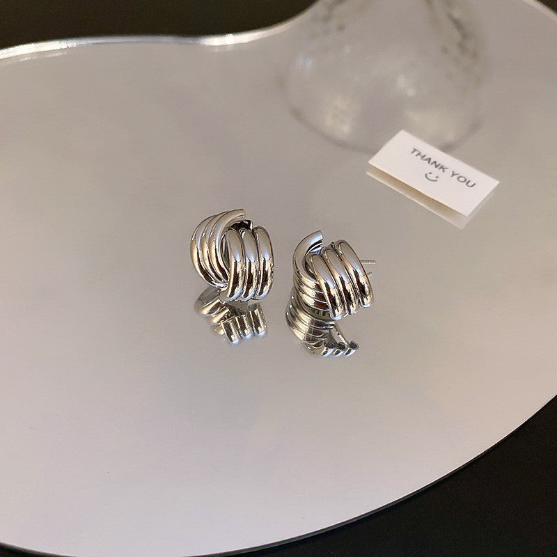 Steel Wind - Earrings Collection